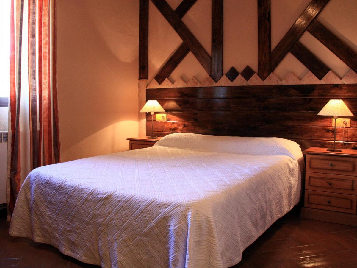 Complejo Turistico Las Canadas Casas De Campo- Actividades Gratuitas Todos Los Fines De Semana Баньос-де-Монтемайор Екстер'єр фото