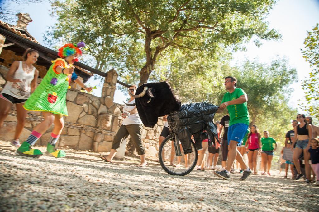 Complejo Turistico Las Canadas Casas De Campo- Actividades Gratuitas Todos Los Fines De Semana Баньос-де-Монтемайор Екстер'єр фото