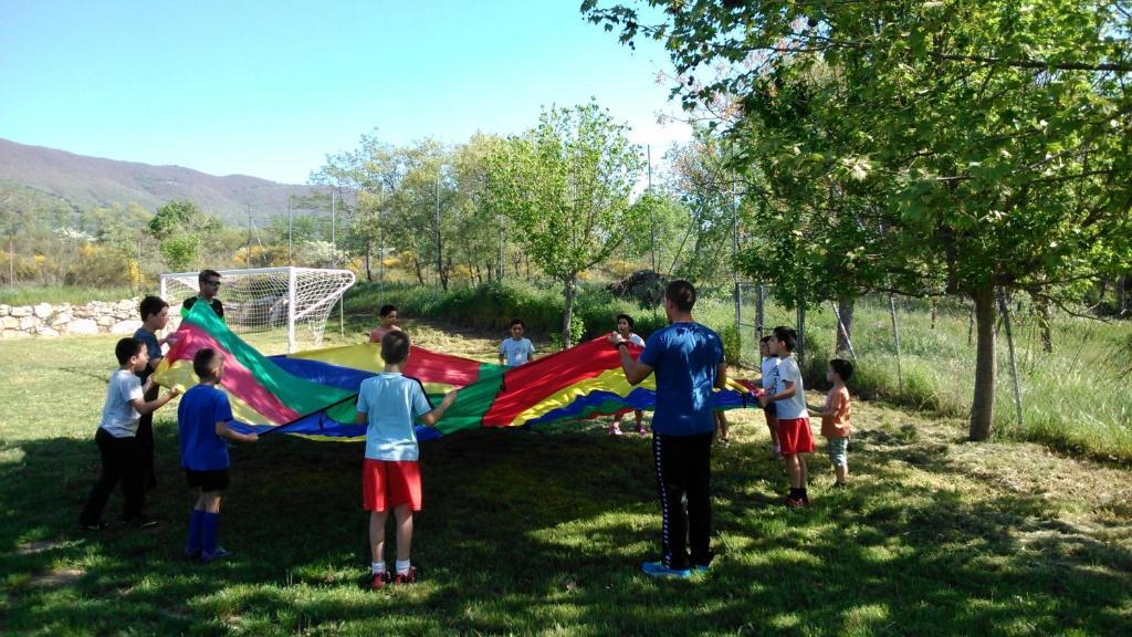 Complejo Turistico Las Canadas Casas De Campo- Actividades Gratuitas Todos Los Fines De Semana Баньос-де-Монтемайор Екстер'єр фото